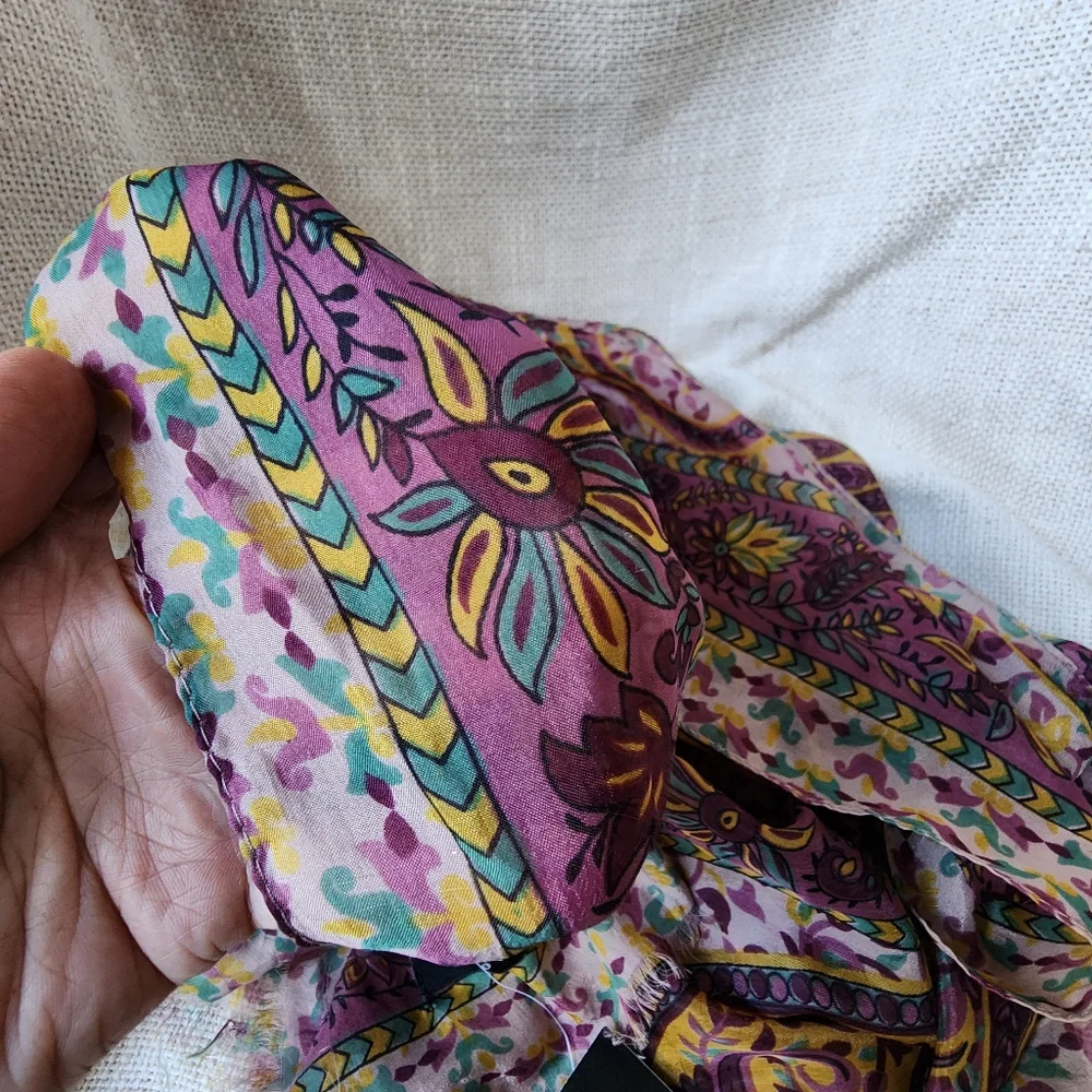 Designer Purple Scarf 100% Soft Silk Paisley Print Violet Gold Brooch